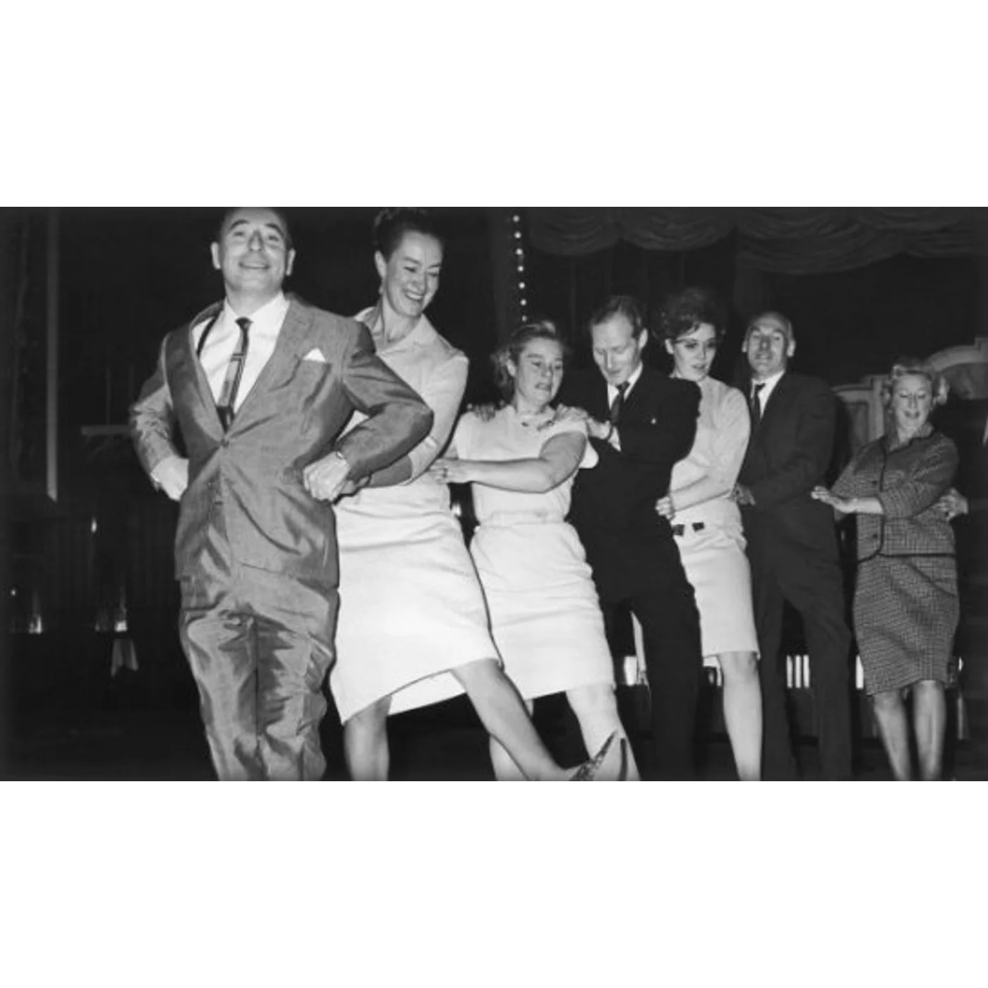 Le Conga Line: the DOs and DON'Ts of Ultra Running
